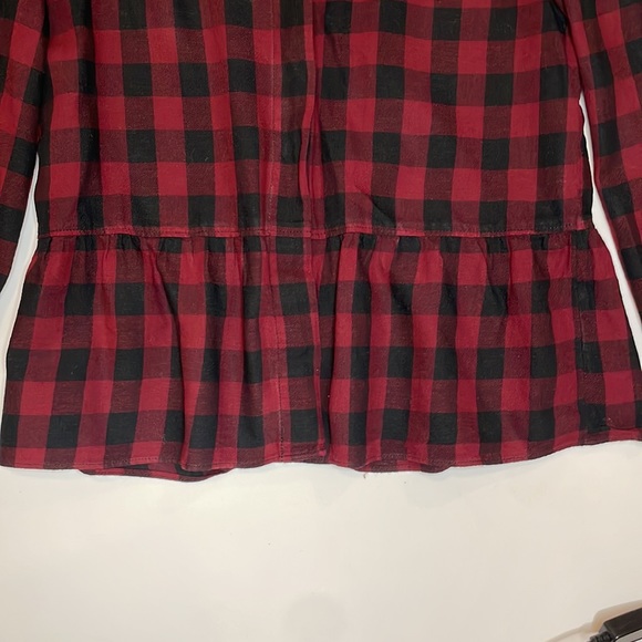 Madewell soft & lightweight flannel covered button peplum top. Maroon/black XXS - Picture 2 of 7